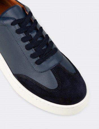 Men's Navy Leather Sneakers