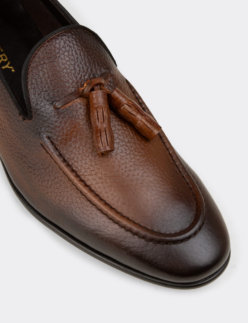 Men's Brown Leather Tassel Loafers - 01701MKHVC92