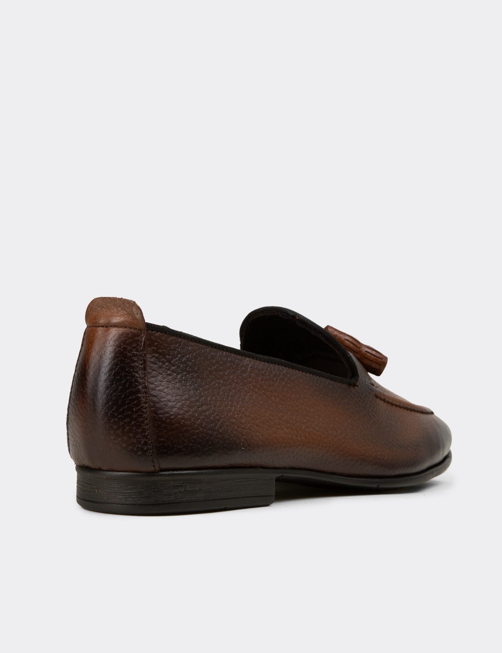 Men's Brown Leather Tassel Loafers - 01701MKHVC92