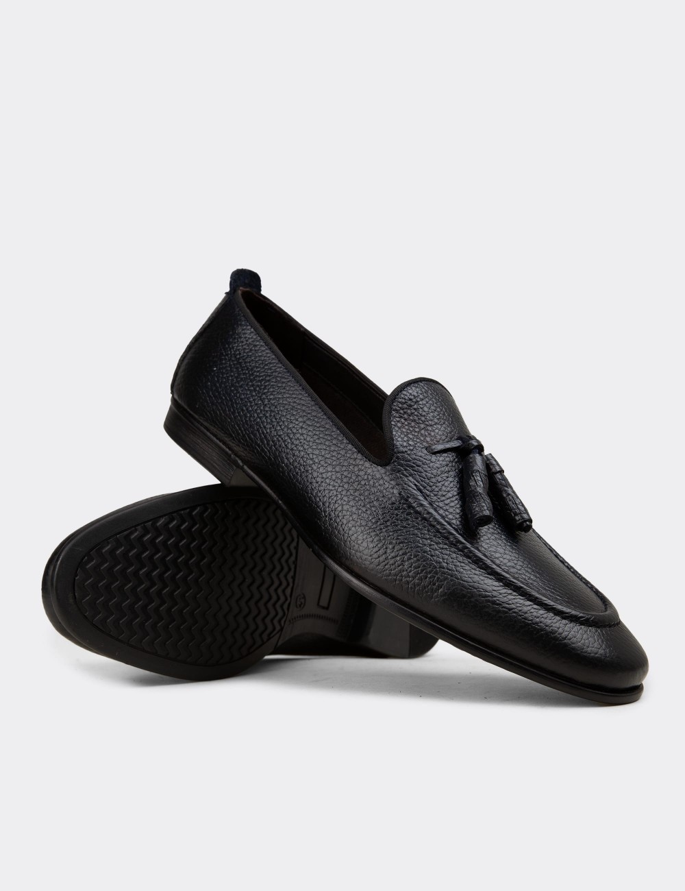 Men's Navy Leather Tassel Loafers - 01701MLCVC33