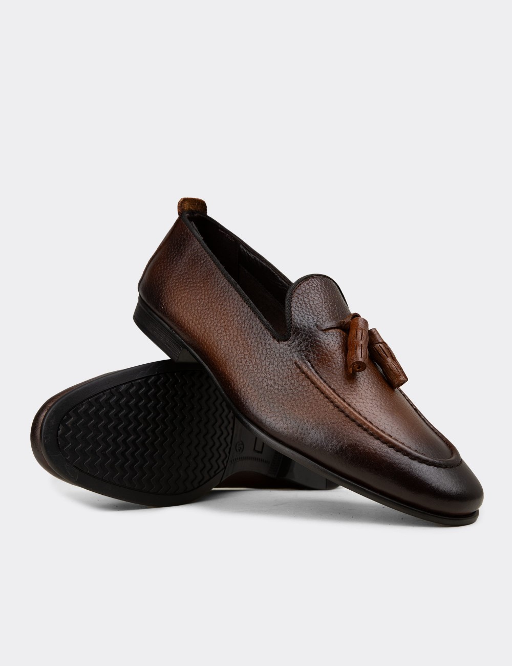 Men's Brown Leather Tassel Loafers - 01701MKHVC92