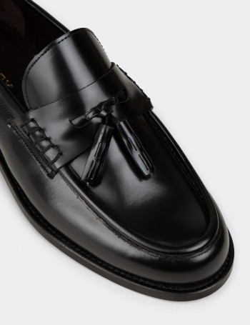 Men's Black Florantic Leather Tassel Moccasins