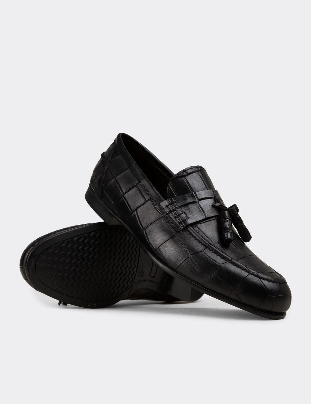 Men's Black Leather Tassel Loafers - 02050MSYHC01