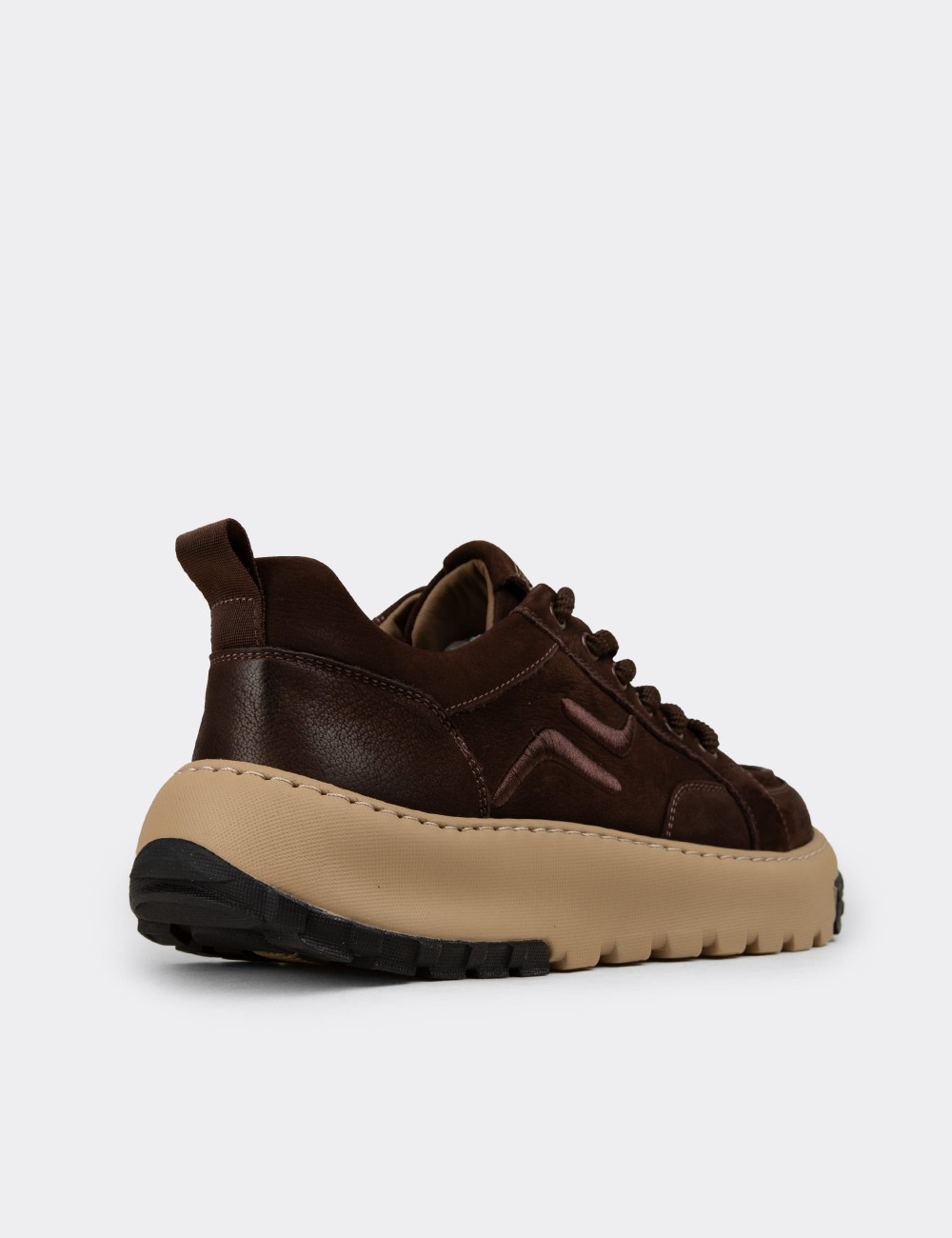 Men's Brown Suede Sneakers - 25552MKHVC01