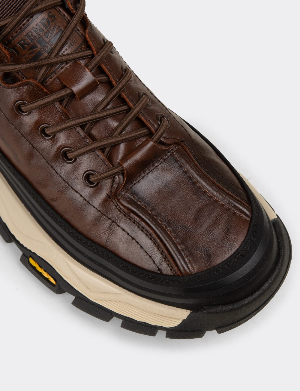 Men's Brown Leather Sneakers - 26570MKHVC01