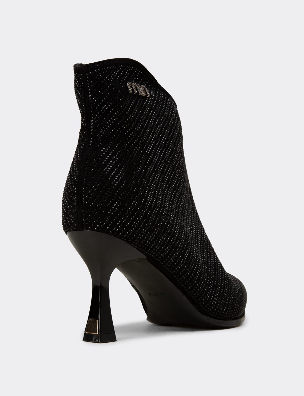 Women's Black Ankle Boots - 26416ZSYHC01