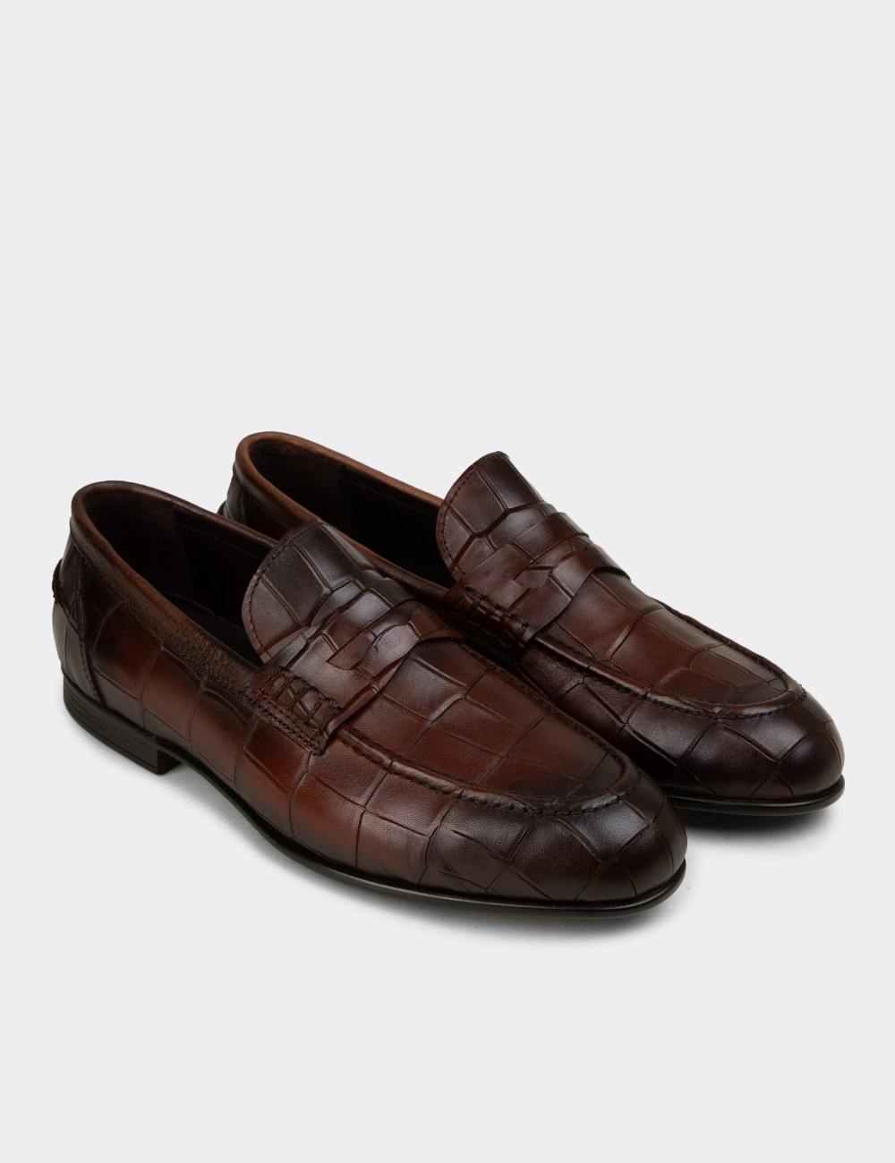 Men's Brown Crocodile Pattern Leather Loafer - 02049MKHVC01