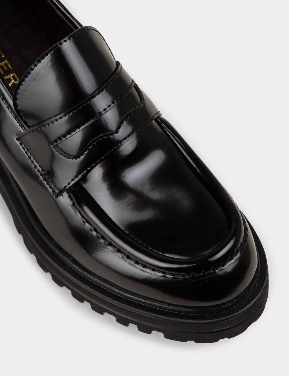 Women's Black Floral Leather Loafers - 01903ZSYHE05