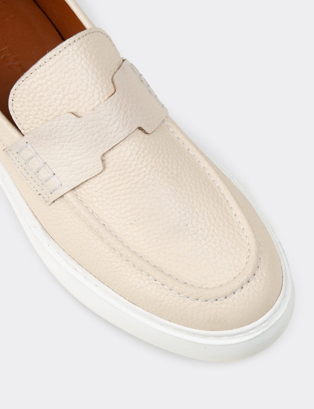 Men's Beige Leather Loafers - 02043MBEJP01