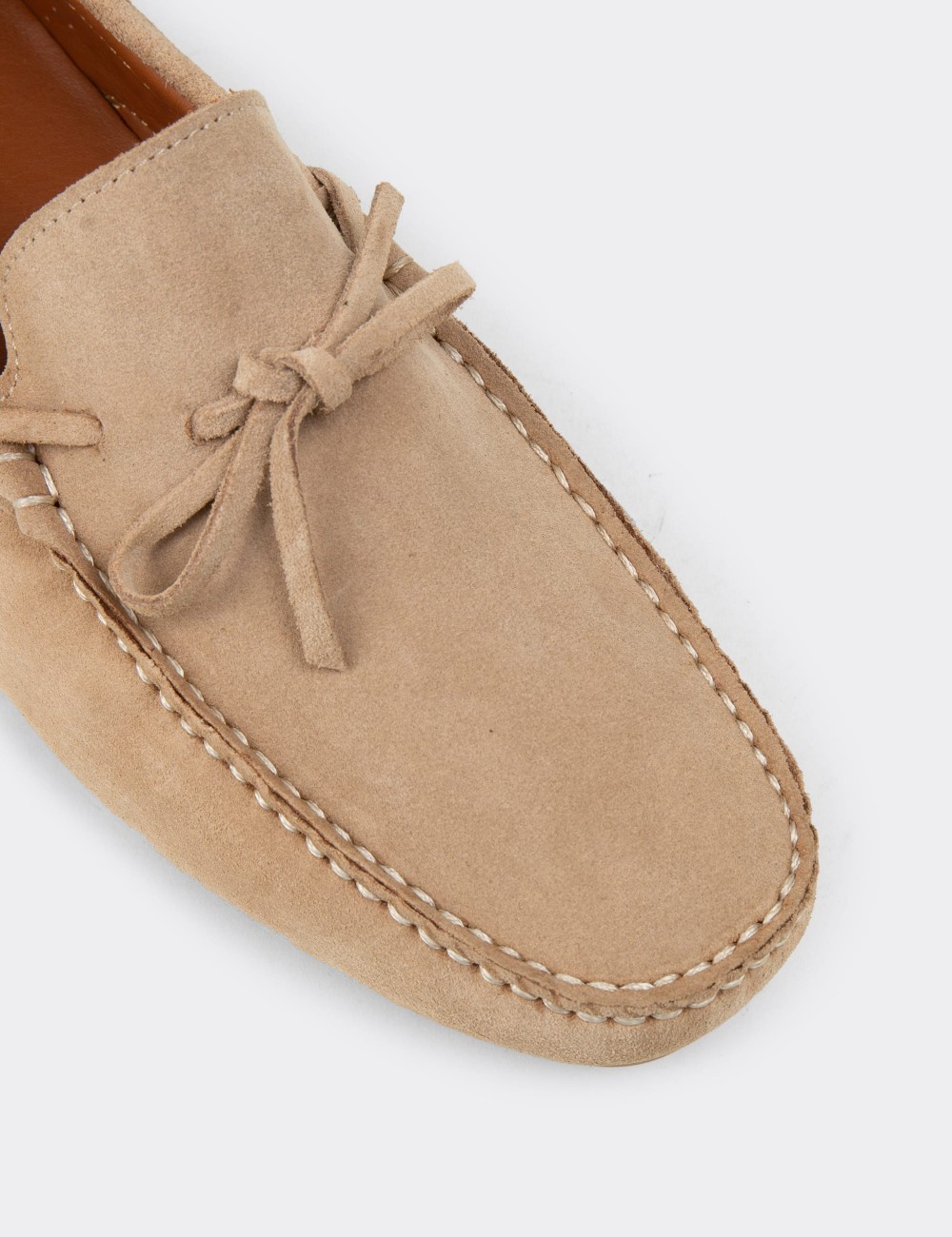 Men's Cream Suede Leather Driving Moccasins - E0919MKREC01