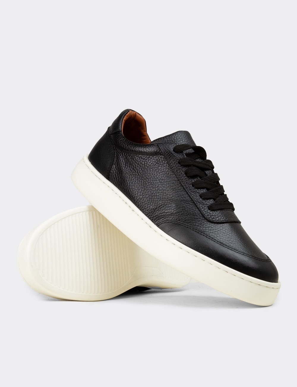 Men's Black Leather Sneakers - 04406MSYHE01