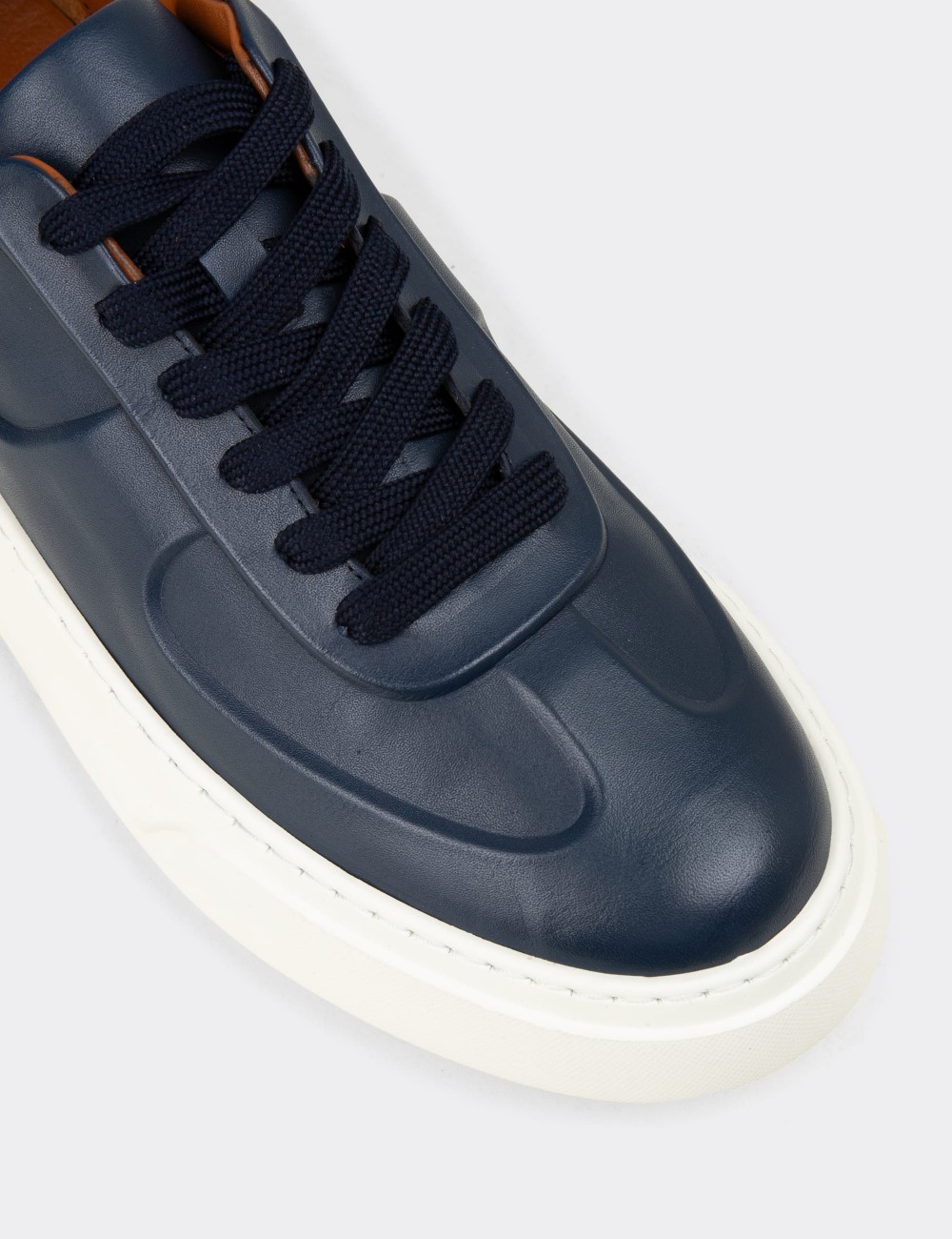 Men's Navy Leather Sneakers - 04601MLCVE01