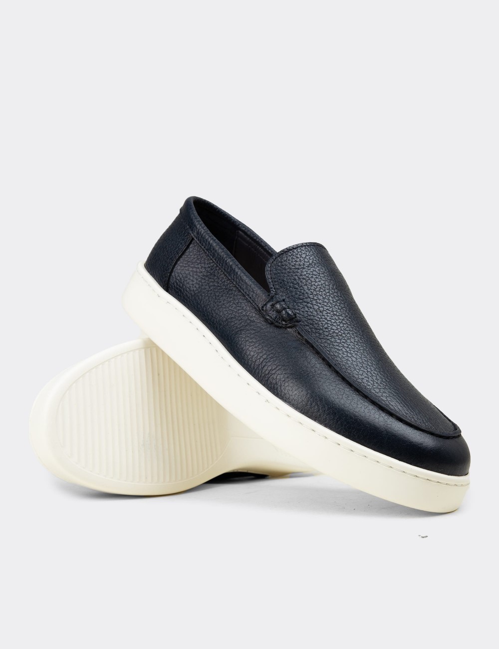Men's Navy Leather Loafers - 04405MLCVE01
