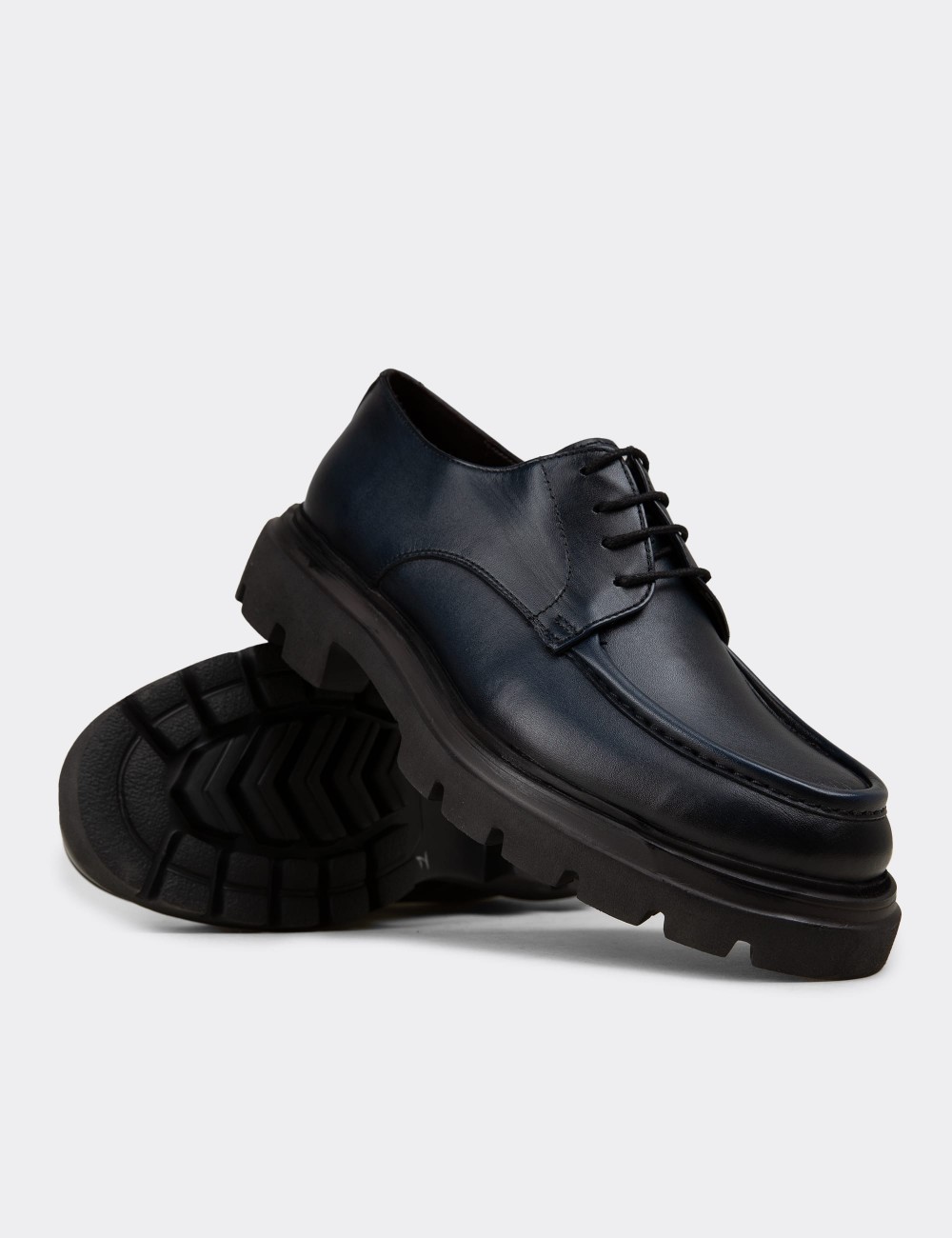Men's Navy Leather Oxford Shoes - 01981MLCVE03
