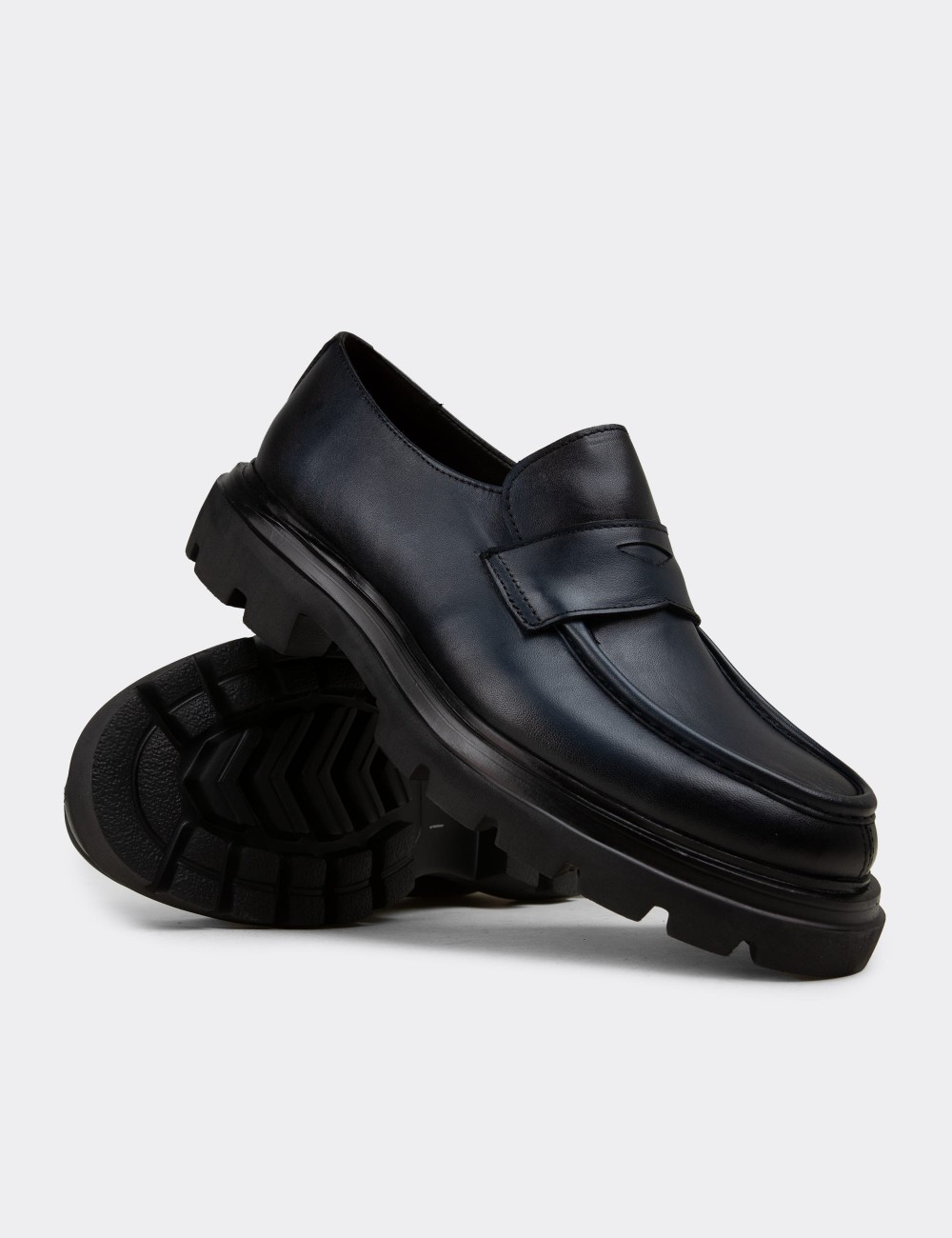 Men's Navy Leather Loafers - 01980MLCVE02