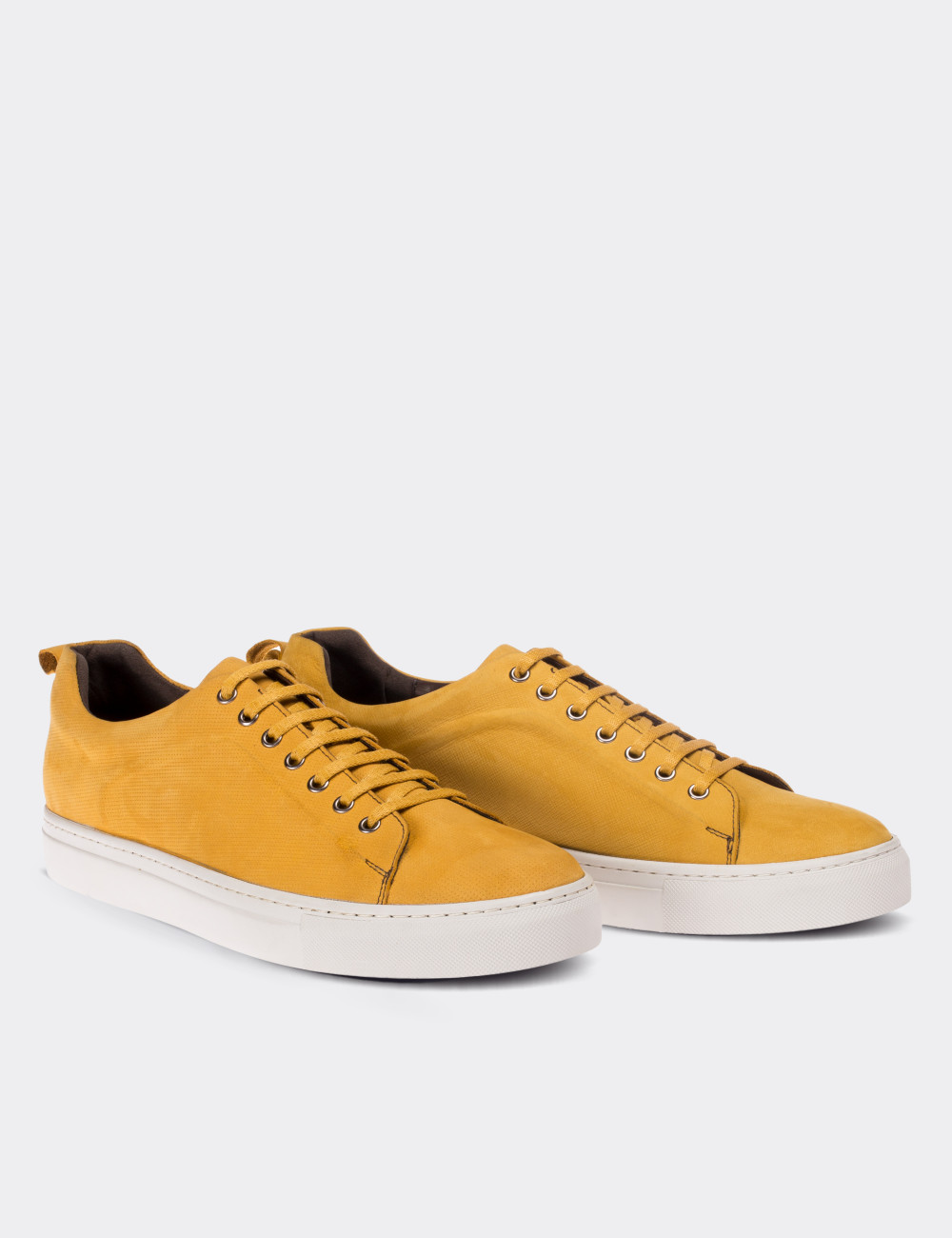 Yellow Nubuck Leather Sneakers - 01669MSRIC01