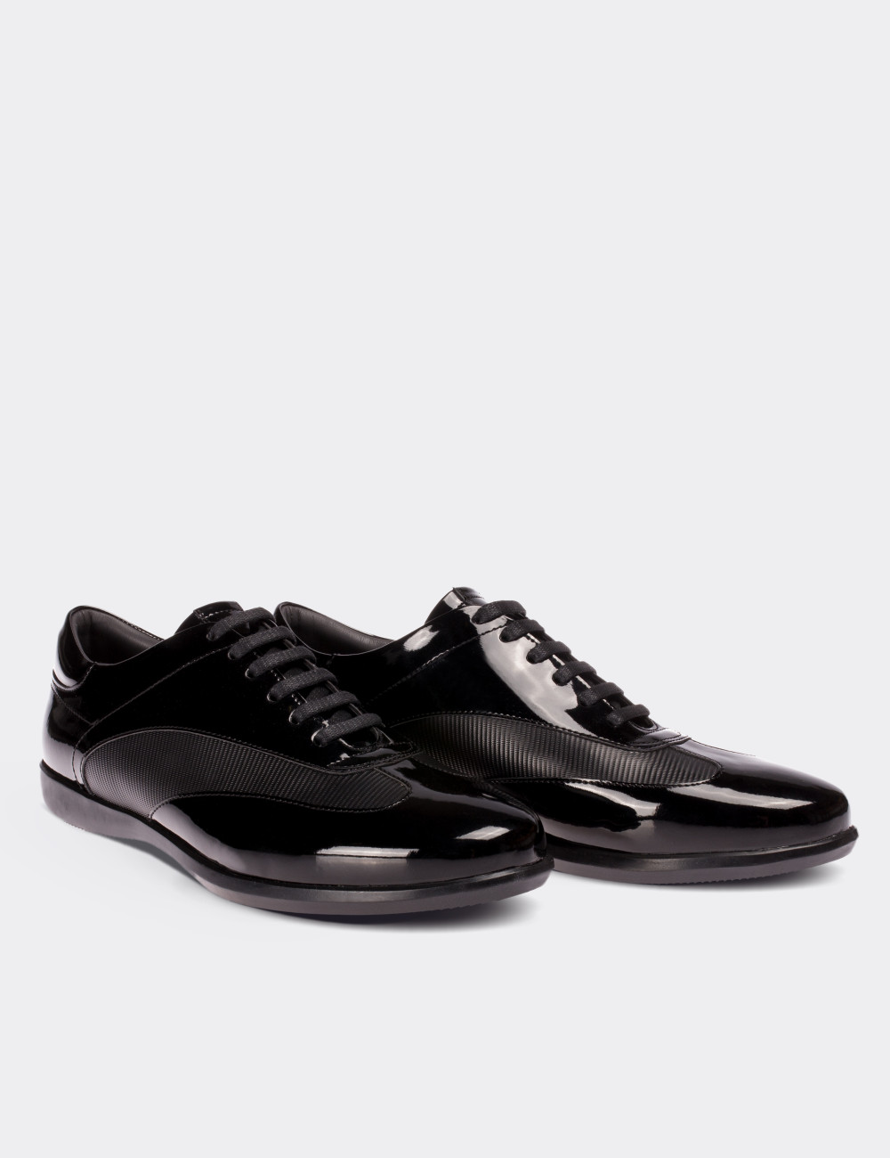 Black Patent Leather Lace-up Shoes - 01686MSYHC02