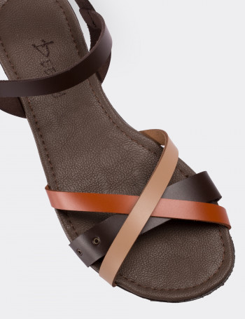 VIV' BY THE SEA SANDALS IN CINNAMON BROWN CALFSKIN