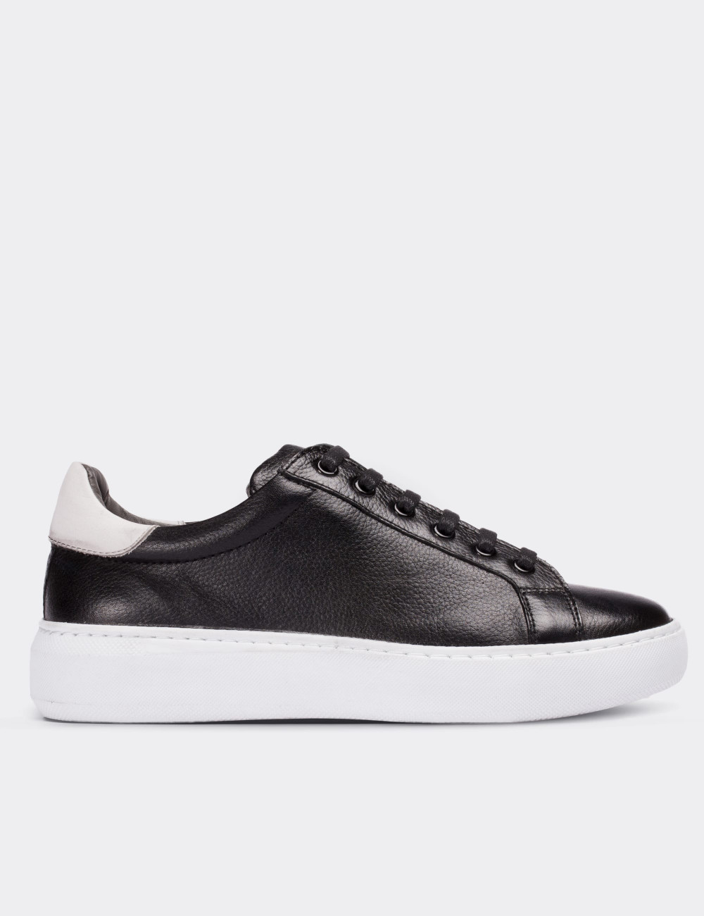 Black Calfskin Leather Sneakers - Deery