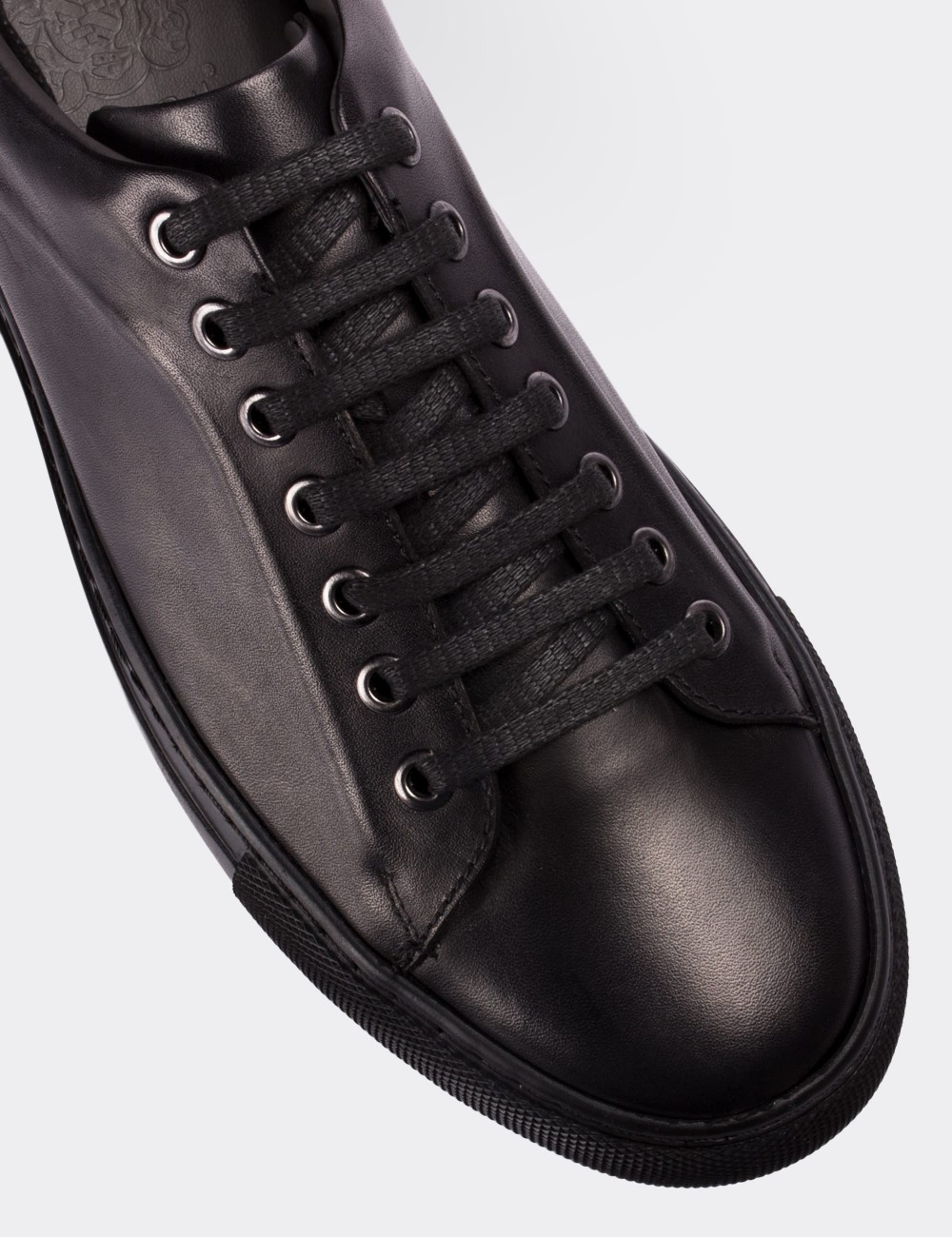 Black  Leather Sneakers - 01669MSYHC03