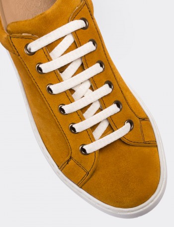 Yellow Suede Leather Sneakers - 01698ZSRIP01