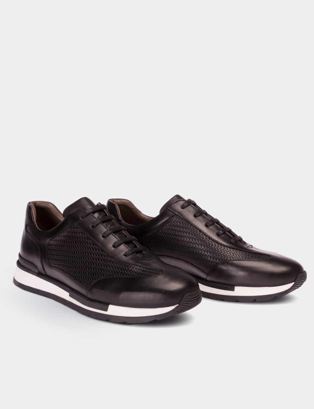 Black  Leather Sneakers - 01729MSYHT01