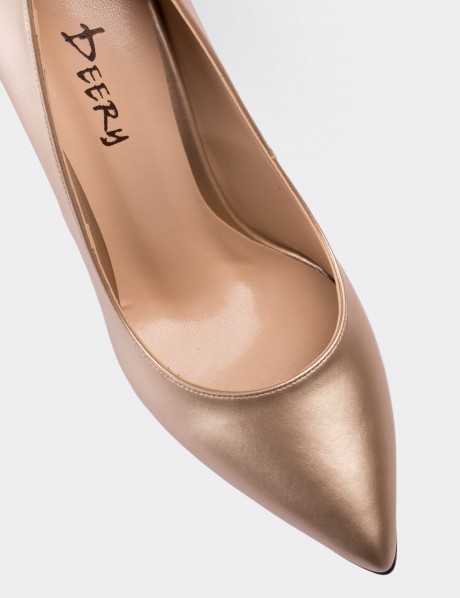 Gold Stiletto Pump