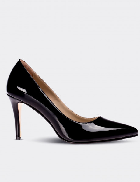 Black Patent Leather Pump