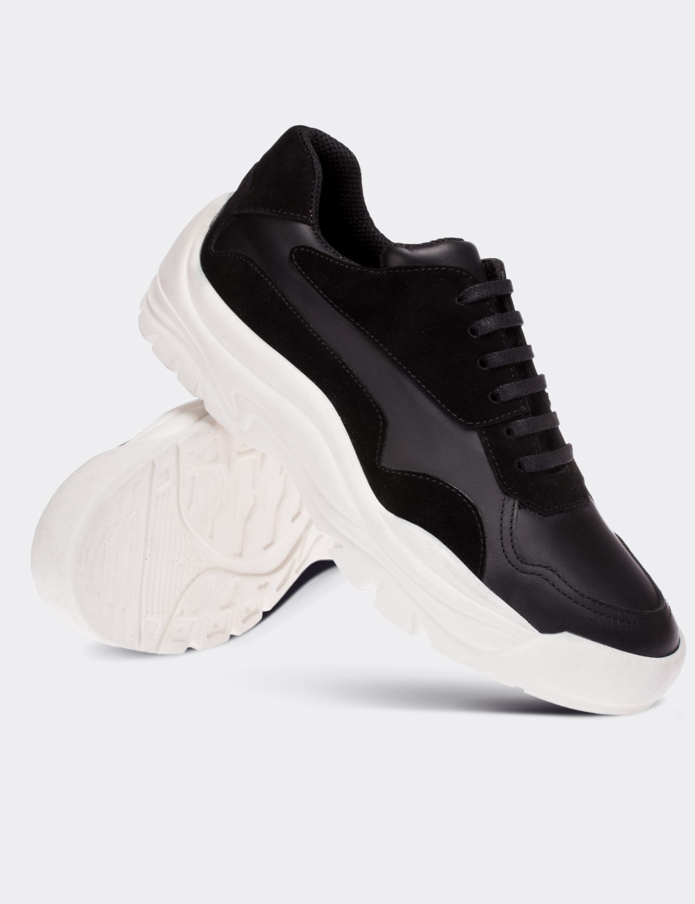 Black  Leather Sneakers - 01732MSYHP01