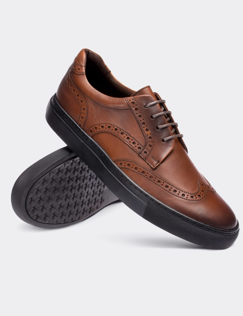 open sneaker in calfskin leather