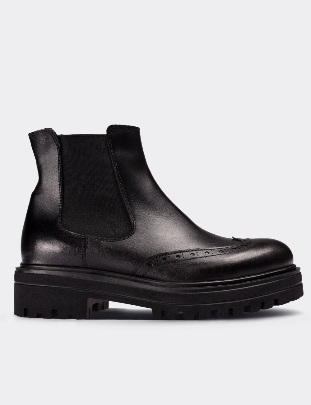 Black  Leather Chelsea Boots - 01800ZSYHE02