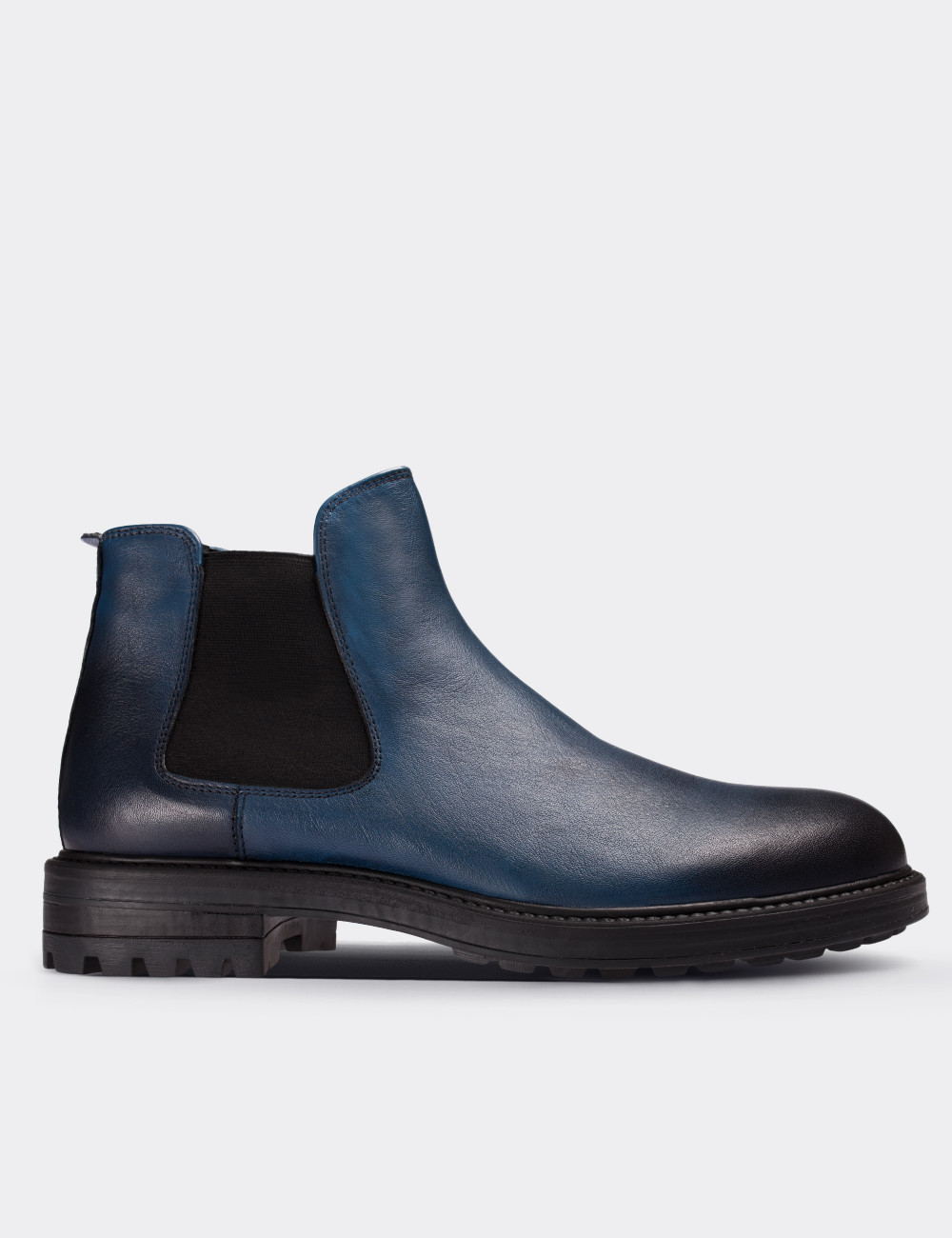 Blue  Leather Chelsea Boots - 01620MMVIC01