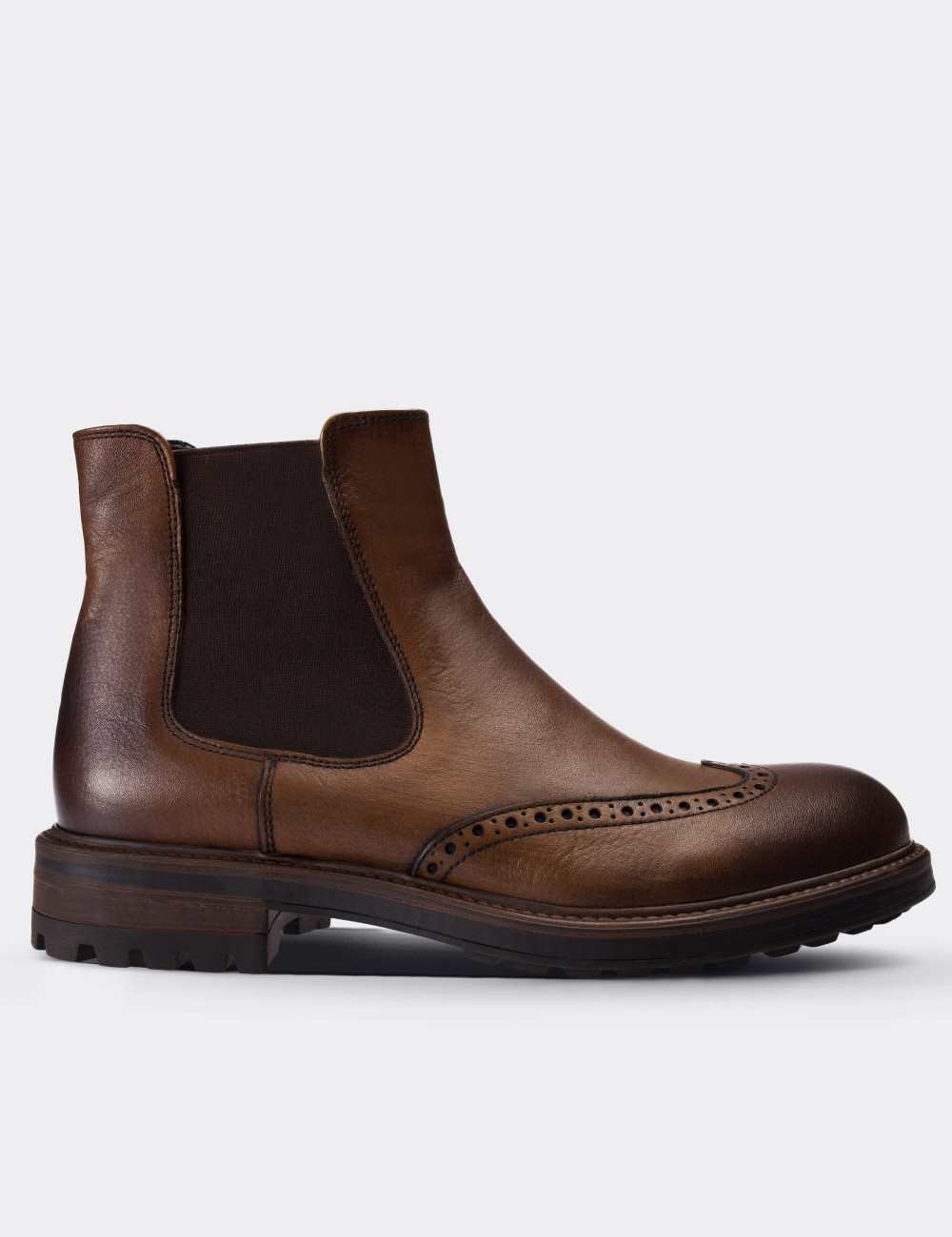 Tan  Leather Chelsea Boots - 01622MTBAC01