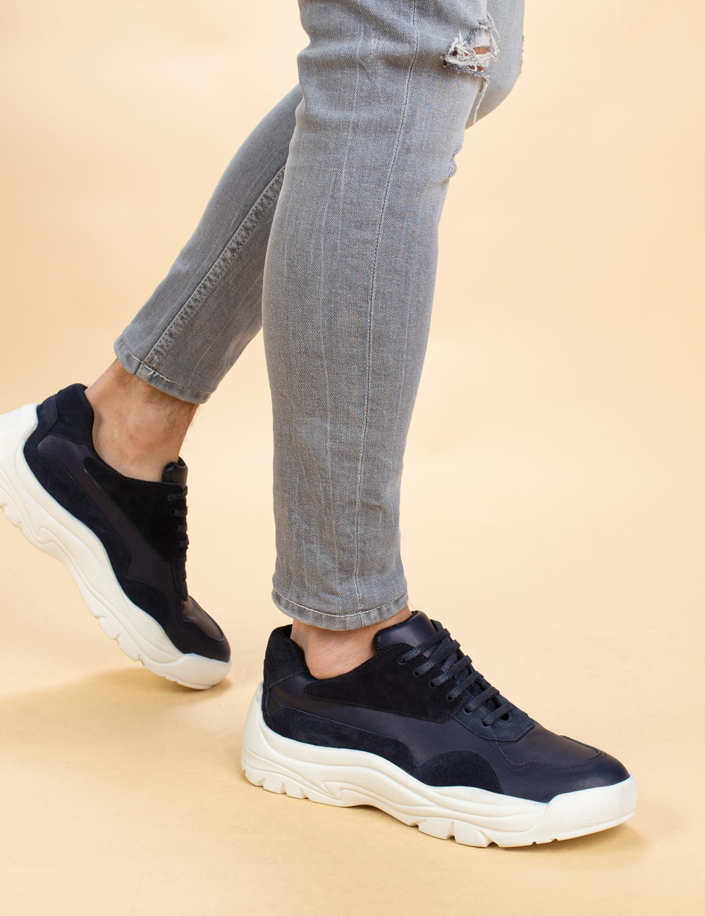 Navy Suede Leather Sneakers - 01732MLCVP01