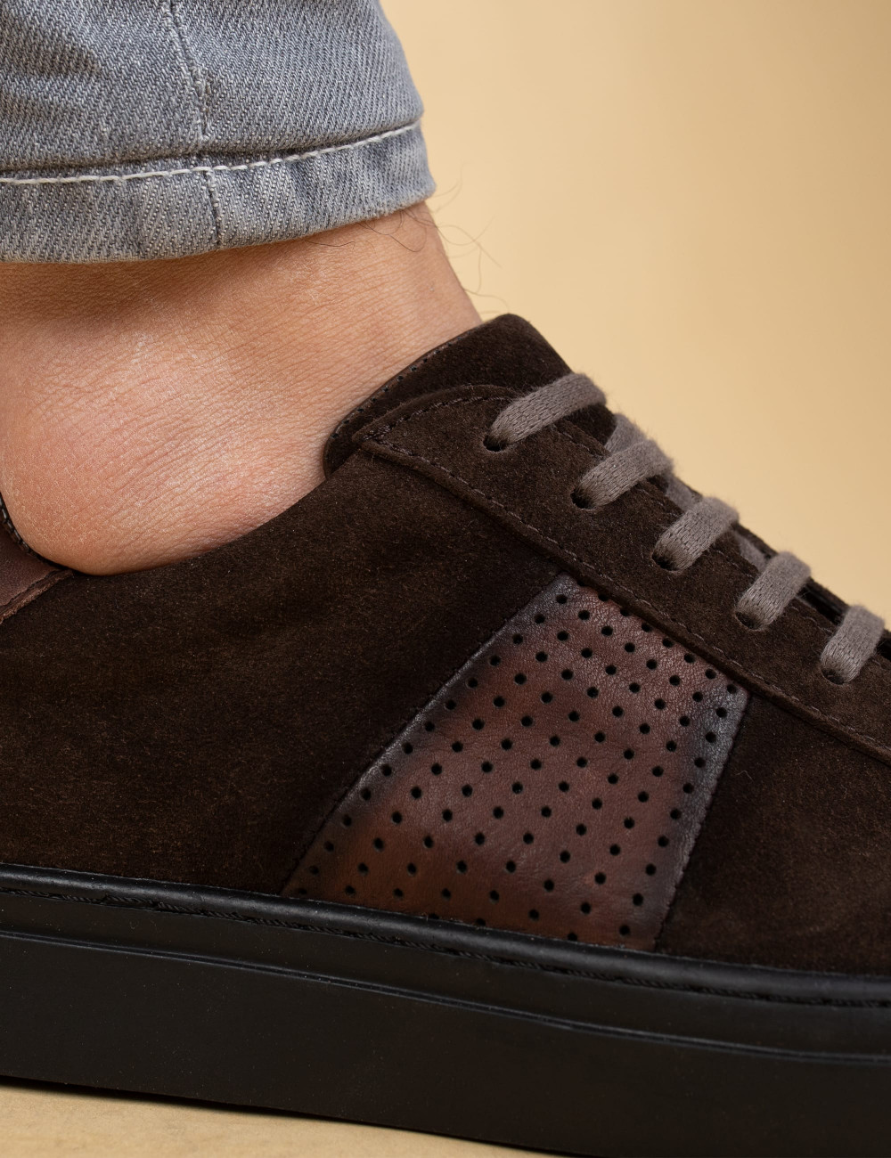 Brown Suede Leather Sneakers - 01740MKHVC01