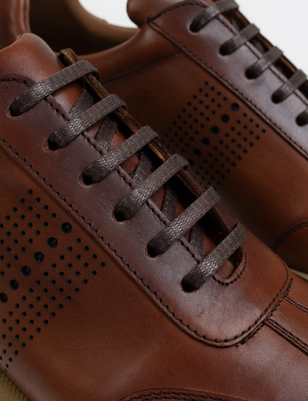 Tan  Leather Sneakers - 01738MTBAT01