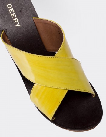 Yellow  Leather  Sandals - 02050ZSRIC02