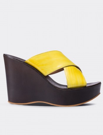 Yellow  Leather  Sandals - 02050ZSRIC02