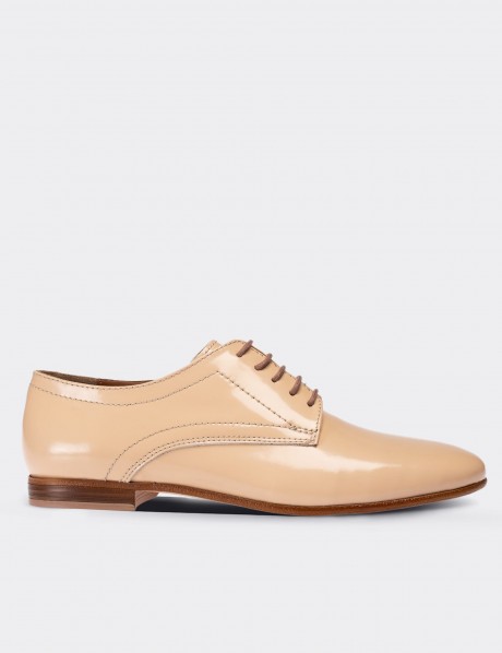 Beige  Leather Lace-up Shoes