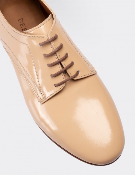 Beige  Leather Lace-up Shoes