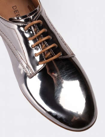 Silver Patent Leather Lace-up Shoes - 01430ZGMSC01