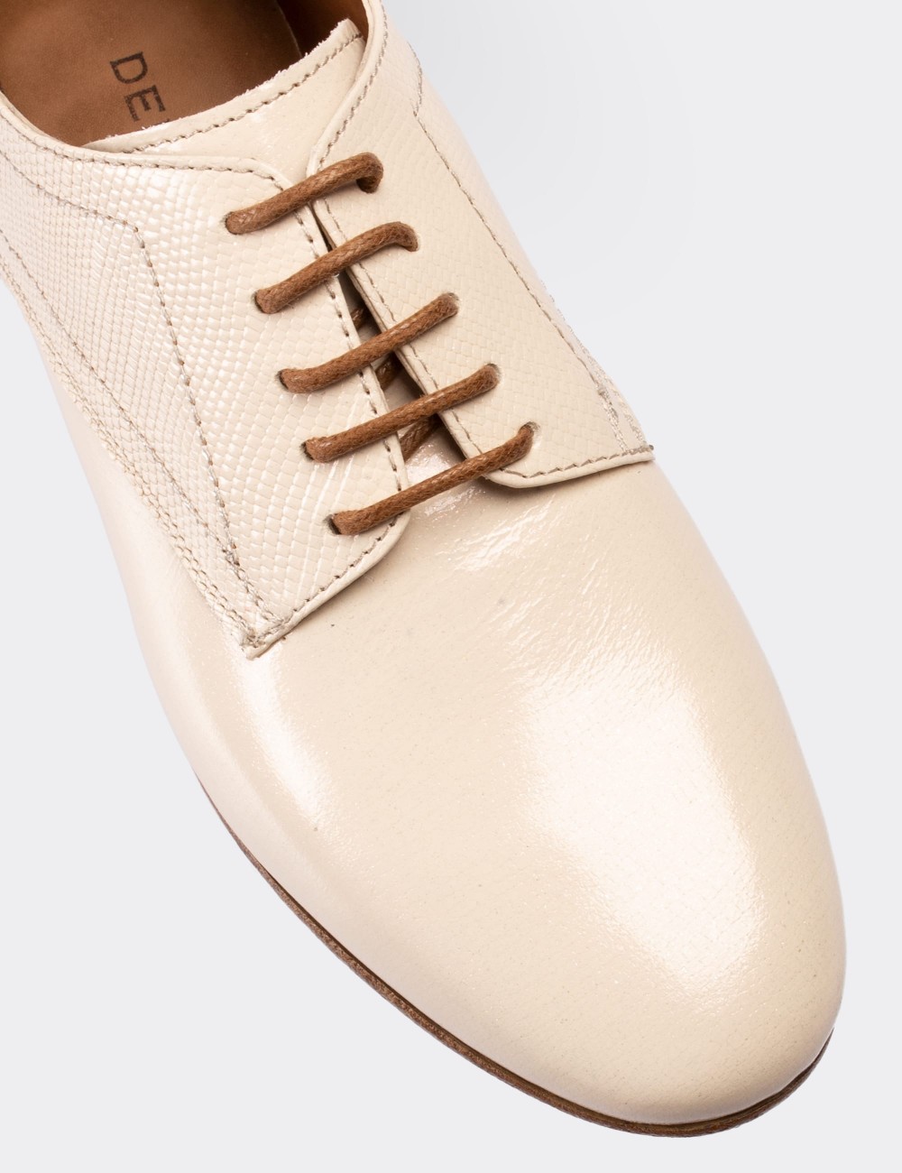 Beige  Leather Lace-up Shoes - 01430ZBEJC04