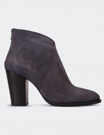 Gray Suede Leather Boots - E4461ZGRIC01