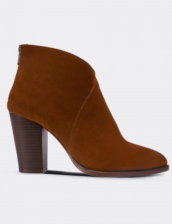 Tan Suede Leather Boots - E4461ZTBAC01
