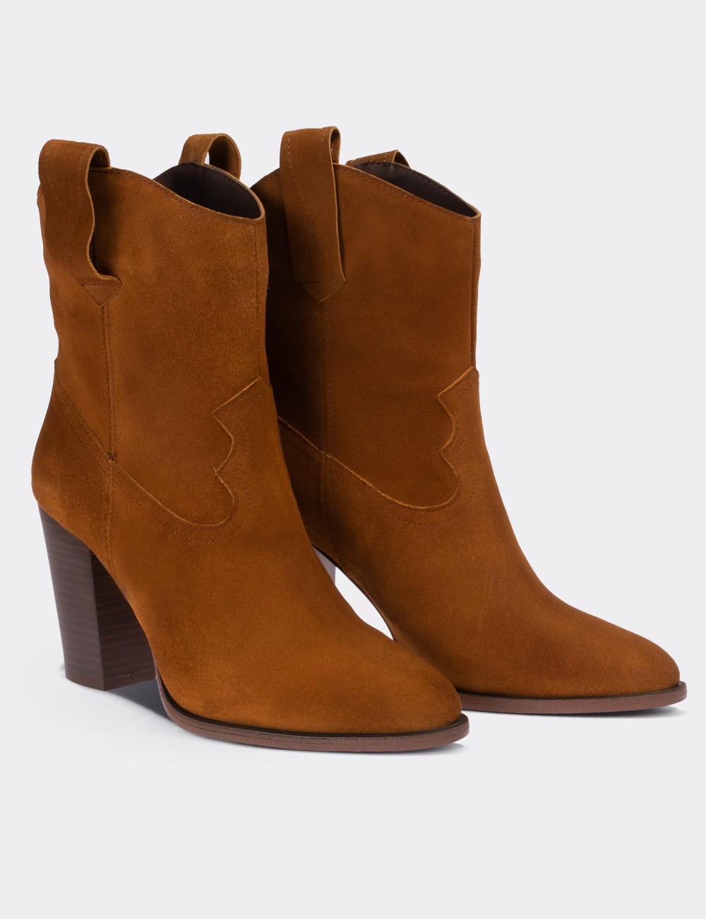 Tan Suede Leather Boots - E4460ZTBAC01