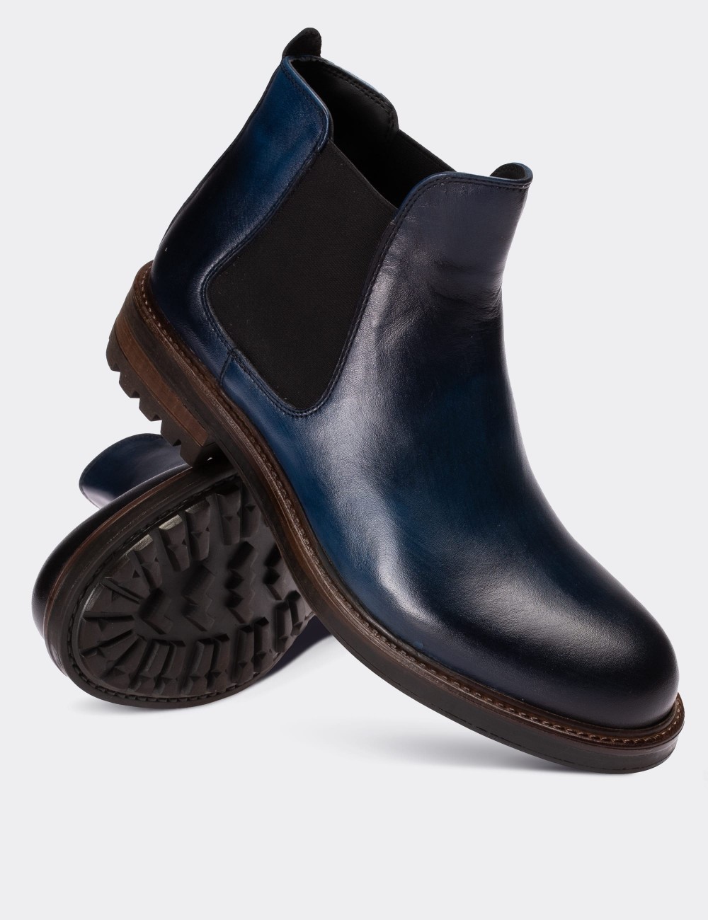 Navy  Leather Chelsea Boots - 01620MLCVC04