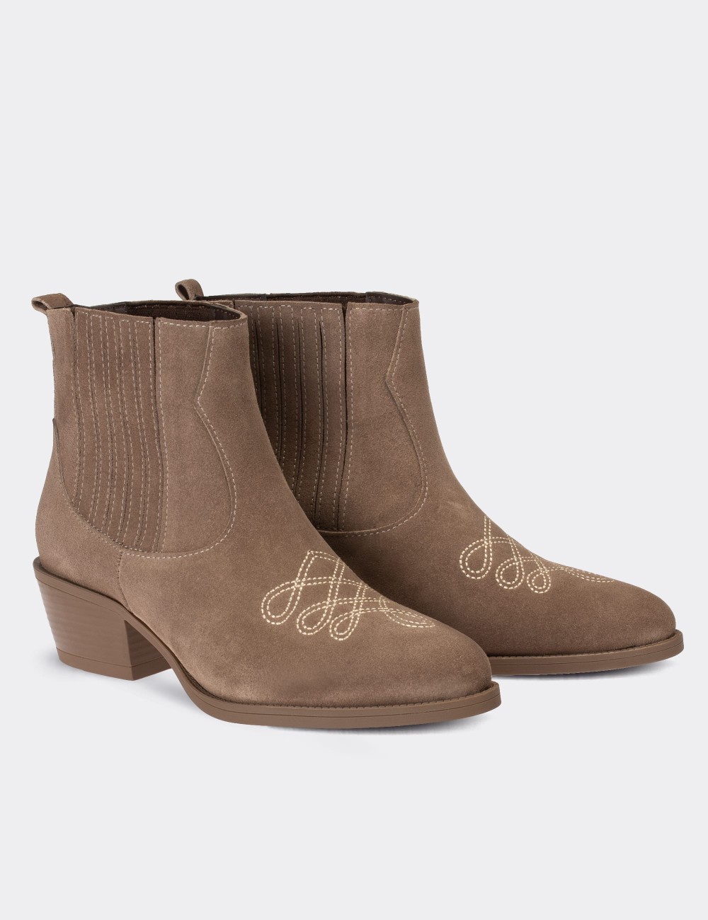 Sandstone  Leather Chelsea Boots - E8100ZVZNC01